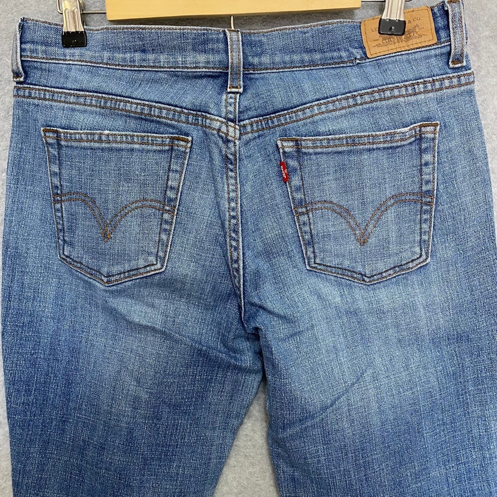 LEVIS 515 Women's Size 8 Long Boot Cut Mid Rise Medium Wash Denim Blue Jeans - Picture 4 of 13